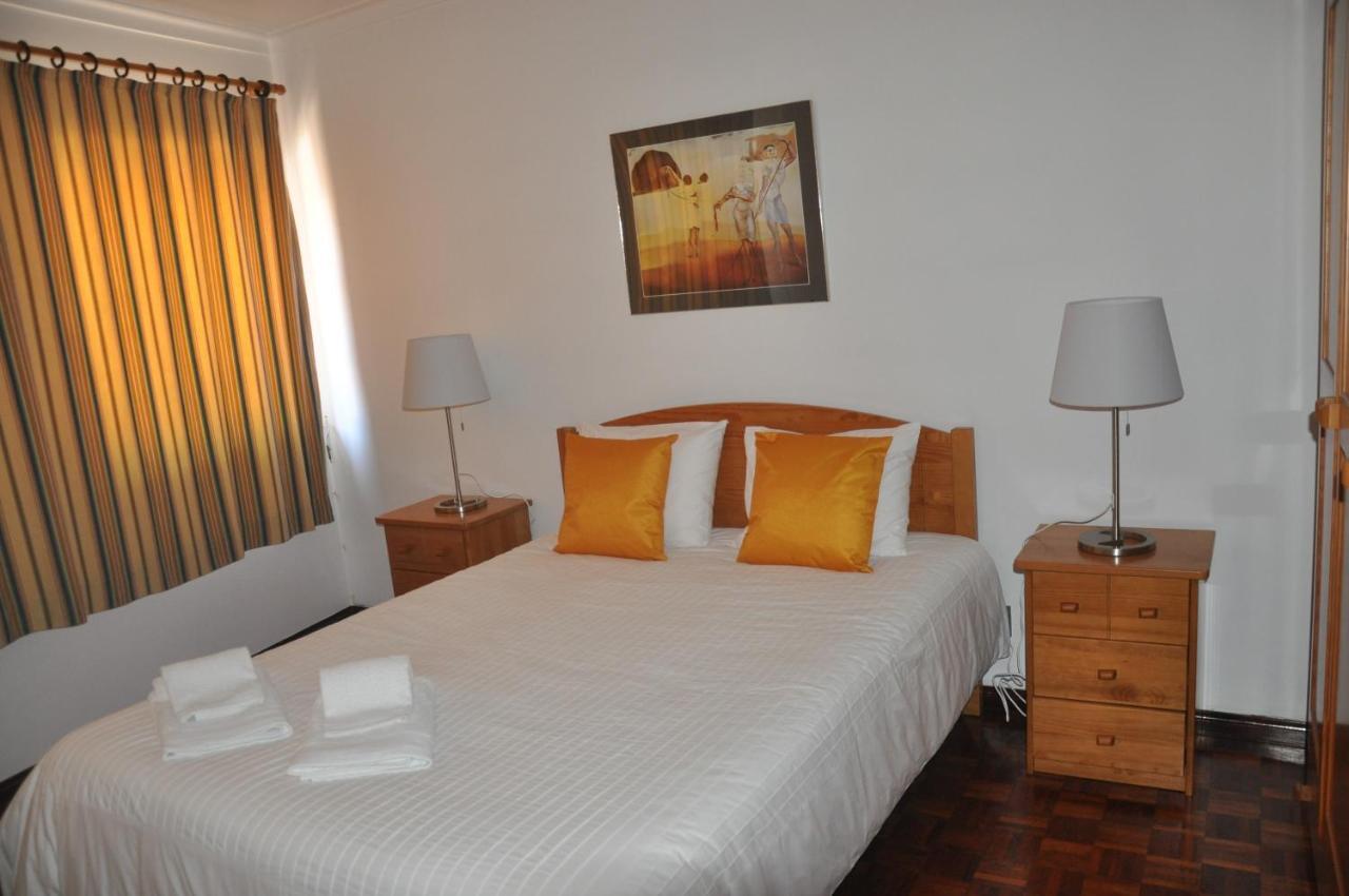Tic Tac Apartment Peniche Buitenkant foto