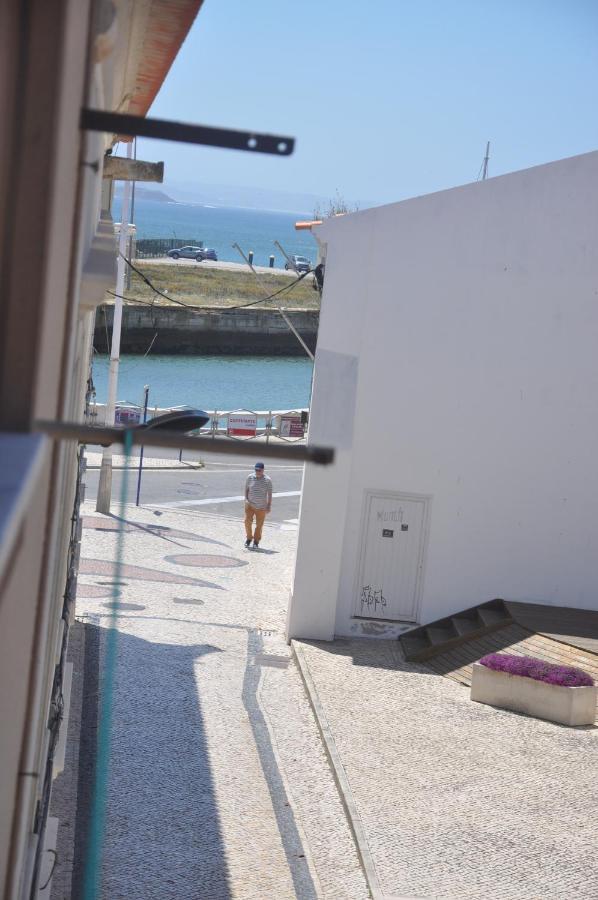 Tic Tac Apartment Peniche Buitenkant foto
